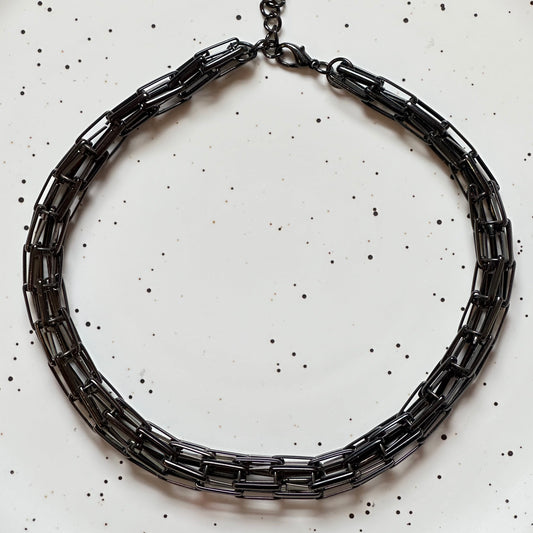 Shadow chain necklace